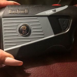 Bushnell range finder magnetic grip
